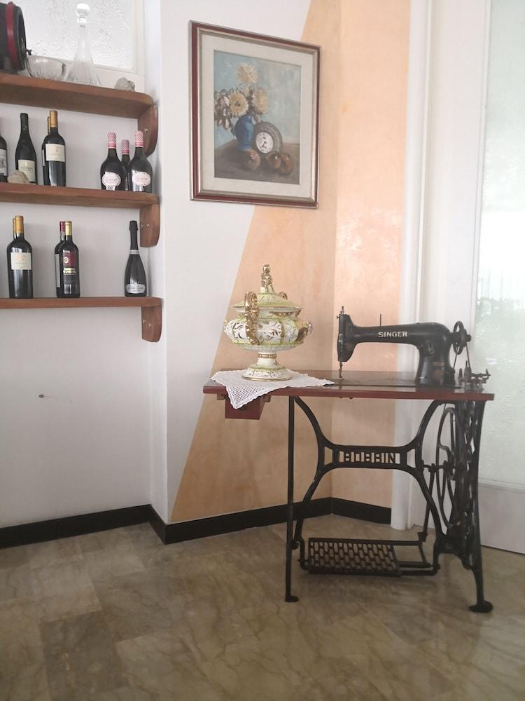 Hotel De Amicis Riccione Eksteriør billede