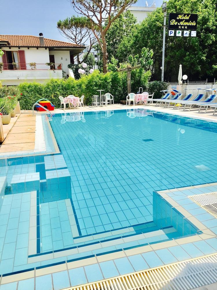 Hotel De Amicis Riccione Eksteriør billede
